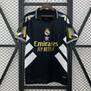 REAL MADRID 25/26 *SPECIAL EDITION* + 1 GIFT 🎁