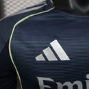 REAL MADRID (PLAYER VERSION) 25/26 + 1 GIFT 🎁