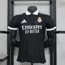 REAL MADRID (PLAYER VERSION) 25/26 + 1 GIFT 🎁