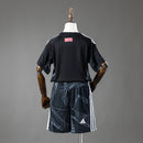 CONJUNTO INFANTIL MANCHESTER UNITED (PORTERO) 26/27
