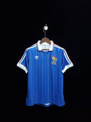 FRANCE | 1982